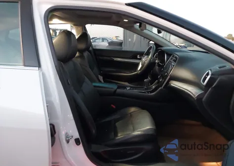 2016 Nissan Maxima 3.5 Sl z USA, uszkodzony, nr VIN 1N4AA6AP8GC436836